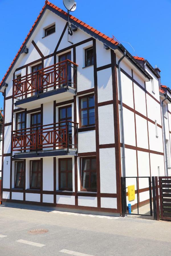 Willa Lazur Ustka Buitenkant foto